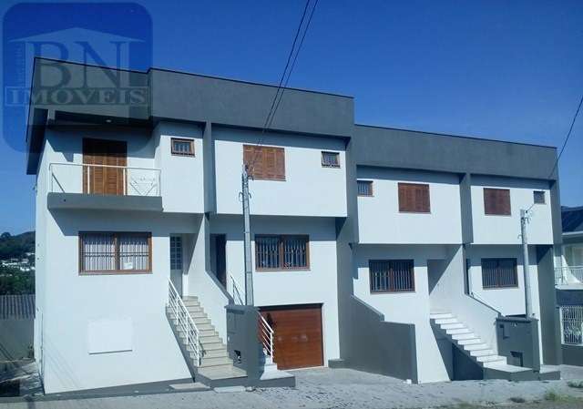 Casa com 2 Quartos para Alugar, 134 m² por R$ 2.450/Mês Centro, Santa Cruz do Sul - RS