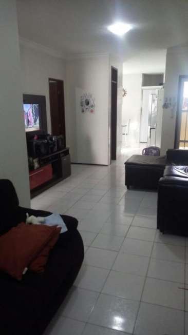 Apartamento com 2 Quartos à Venda, 70 m² por R$ 180.000 Jacarecanga, Fortaleza - CE