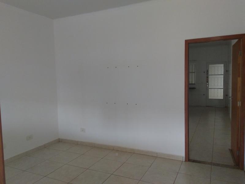 Casa com 3 Quartos para Alugar por R$ 1.300/Mês Jardim Alvorada, Três Lagoas - MS