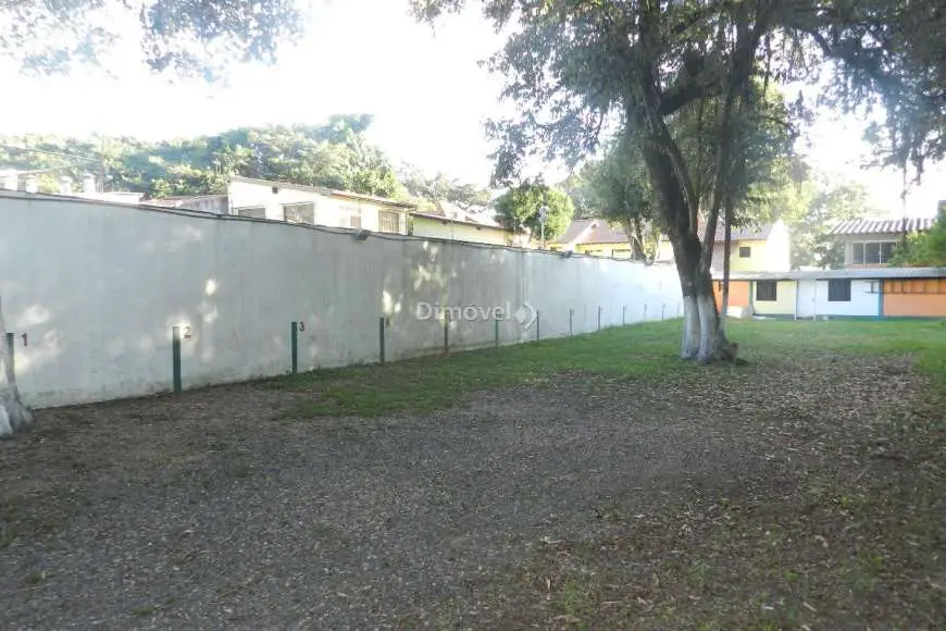 Lote/Terreno para Alugar, 484 m² por R$ 1.500/Mês Rua Cidreira, 23 - Ipanema, Porto Alegre - RS