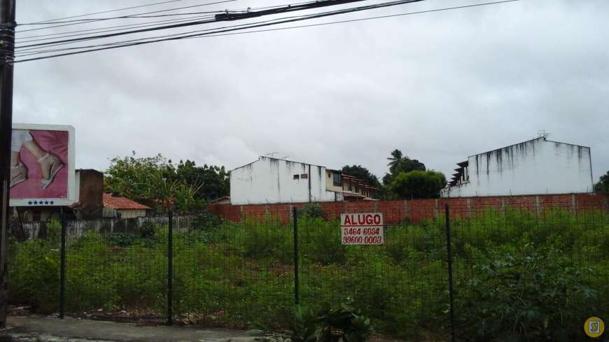Lote/Terreno para Alugar, 2538 m² por R$ 15.000/Mês Avenida Frei Cirilo, 3849 - Messejana, Fortaleza - CE