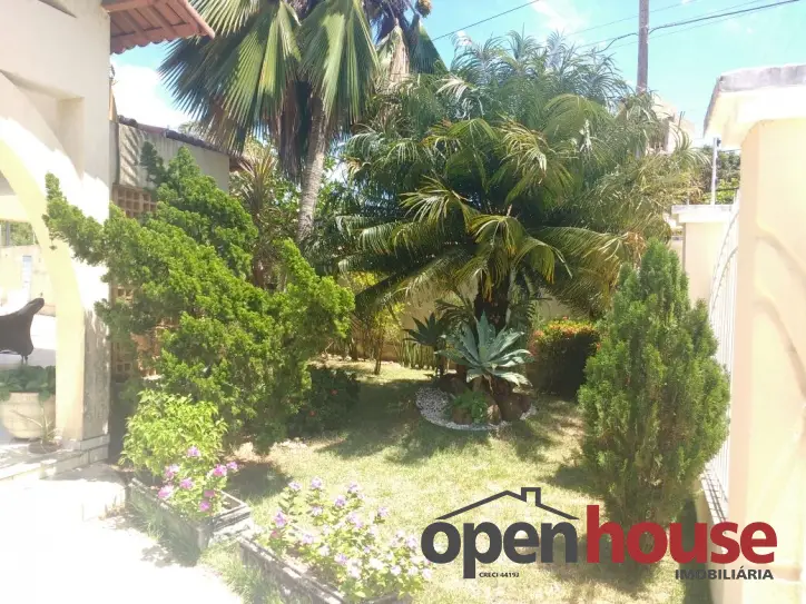 Casa com 4 Quartos à Venda, 450 m² por R$ 1.000.000 Ponta Negra, Natal - RN
