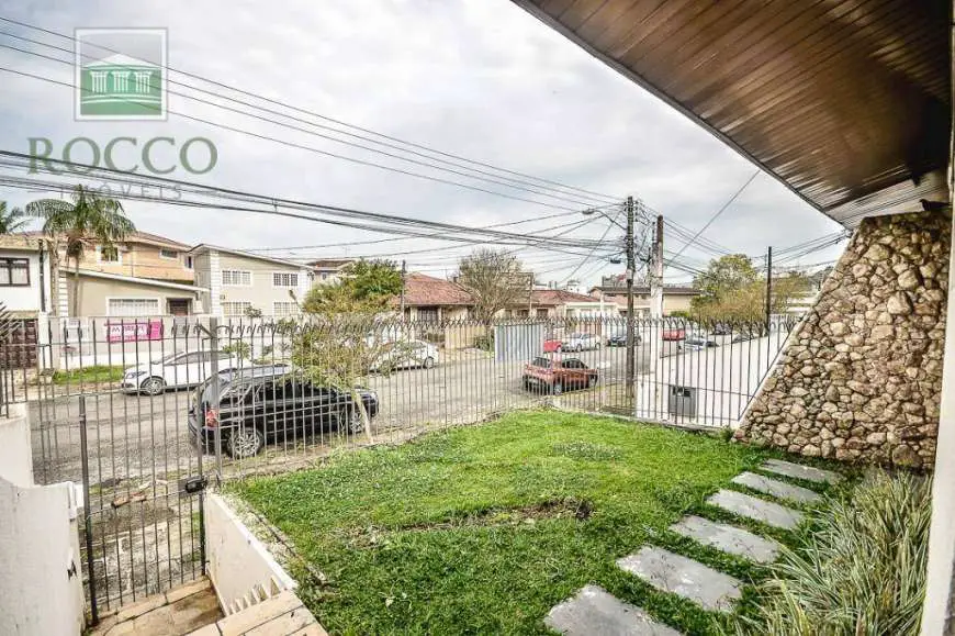 Casa com 3 Quartos para Alugar, 250 m² por R$ 2.600/Mês Rua Professora Annette Macedo, 213 - Jardim Botânico, Curitiba - PR