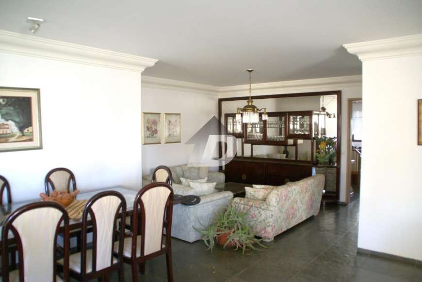 Apartamento com 4 Quartos à Venda, 246 m² por R$ 1.900.000 Rua Joaquim Gomes Pinto - Cambuí, Campinas - SP