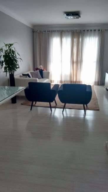 Apartamento com 3 Quartos à Venda, 110 m² por R$ 470.000 Centro, Taboão da Serra - SP