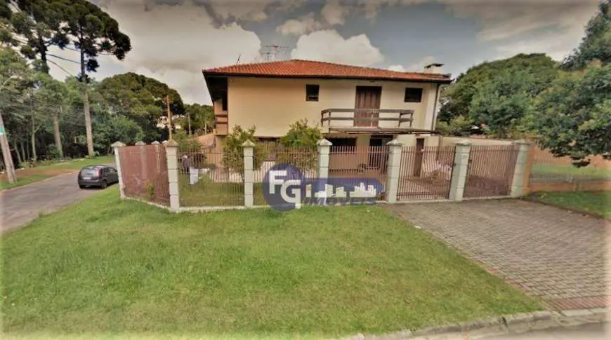 Sobrado com 3 Quartos à Venda, 160 m² por R$ 482.000 Rua Luiz Júlio, 308 - Orleans, Curitiba - PR