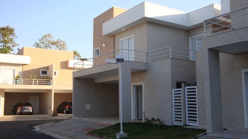 Casa de Condomínio com 3 Quartos para Alugar, 176 m² por R$ 3.600/Mês Rua Antônio Negrello, 51 - Apaga Fogo, Valinhos - SP