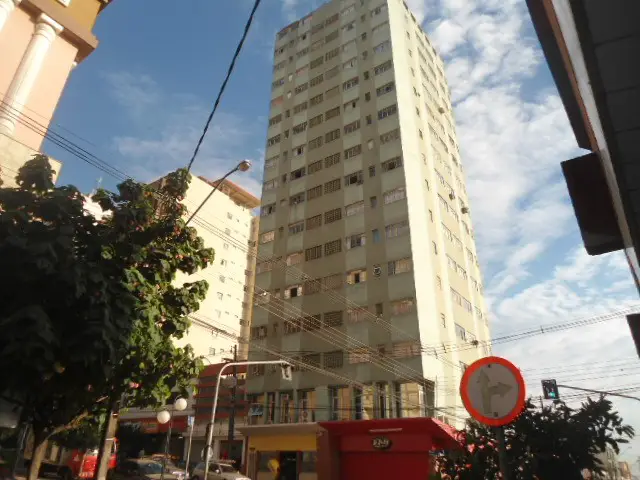 Apartamento com 1 Quarto à Venda, 42 m² por R$ 140.000 Rua Mato Grosso, 218 - Centro, Londrina - PR
