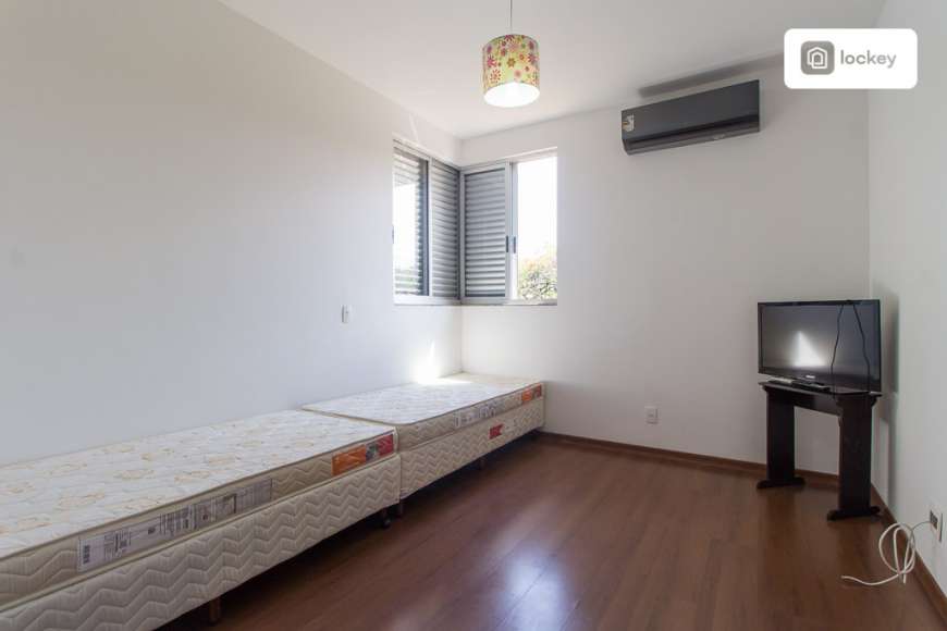 Casa de Condomínio com 4 Quartos para Alugar, 600 m² por R$ 10.000/Mês Rua José Quirino Rosa, 395 - Braúnas, Belo Horizonte - MG