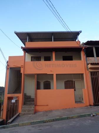 Casa com 2 Quartos para Alugar, 100 m² por R$ 550/Mês Vila Cristina, Betim - MG