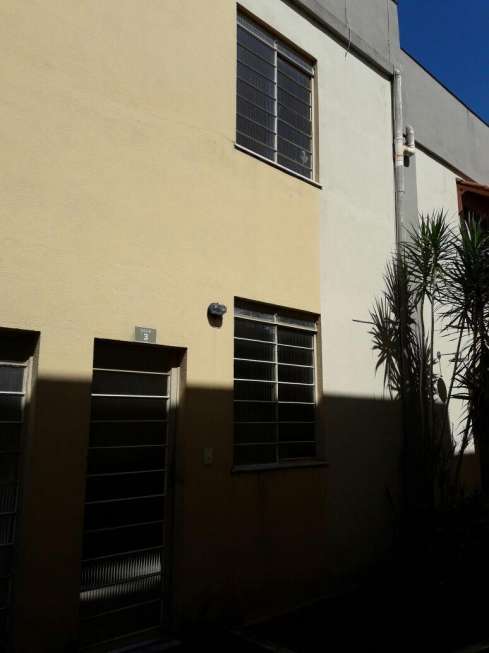 Casa com 2 Quartos à Venda, 57 m² por R$ 160.000 Rua Flávio Marcos de Almeida - Jaqueline, Belo Horizonte - MG