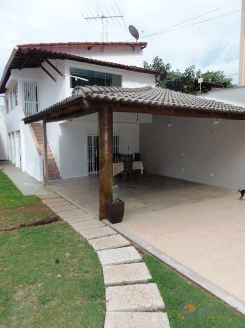 Casa de Condomínio com 3 Quartos à Venda, 300 m² por R$ 800.000 Muquiçaba, Guarapari - ES