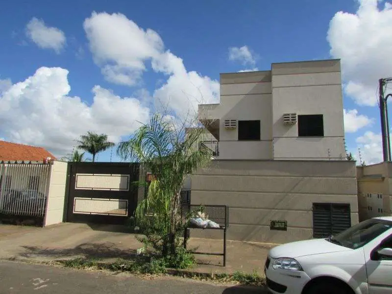 Apartamento com 2 Quartos para Alugar, 70 m² por R$ 1.200/Mês Rua 11 de Setembro, 195 - Vila Rosa Pires, Campo Grande - MS