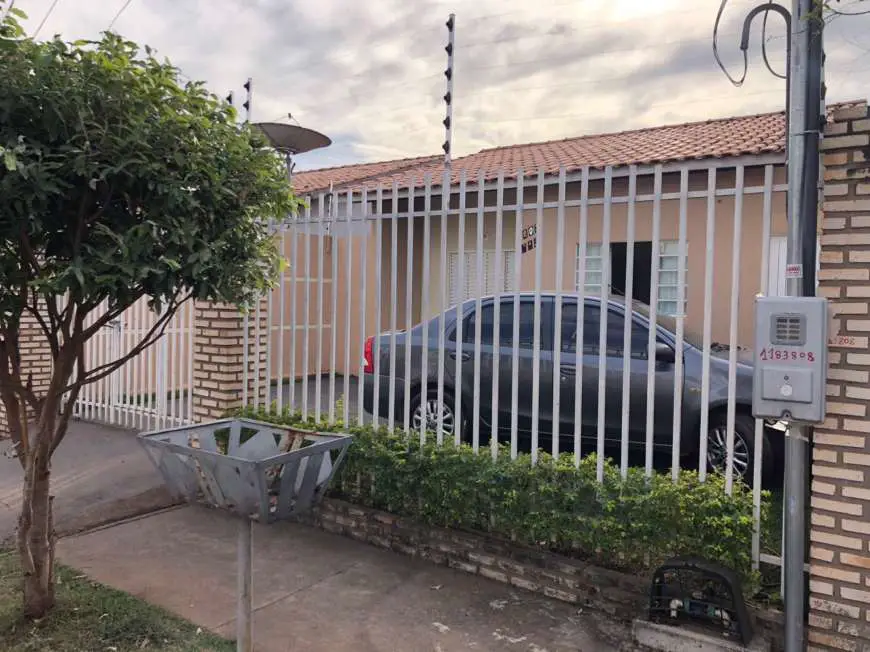 Casa com 2 Quartos à Venda, 100 m² por R$ 190.000 Rua F - Despraiado, Cuiabá - MT