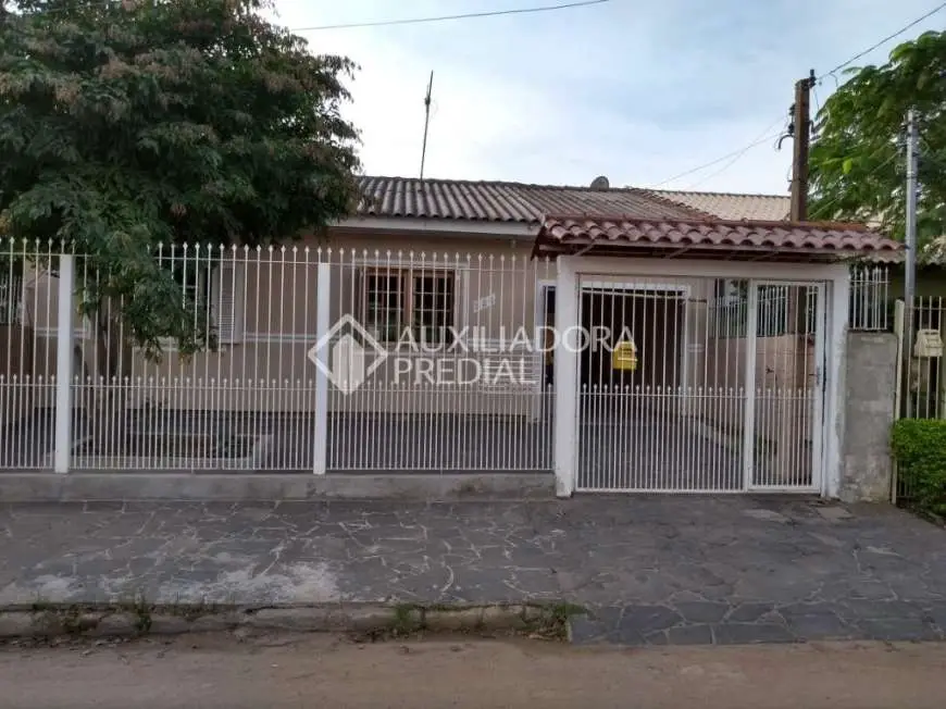Casa com 2 Quartos à Venda, 150 m² por R$ 360.000 Santa Rita, Guaíba - RS