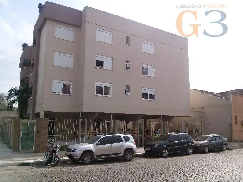 Apartamento com 3 Quartos para Alugar por R$ 2.000/Mês Centro, Pelotas - RS
