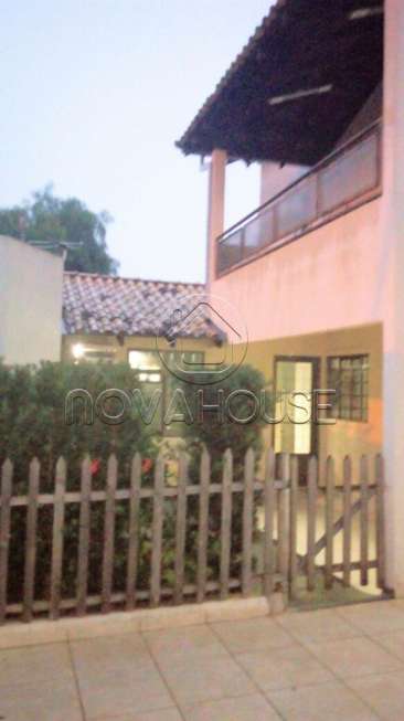 Sobrado com 3 Quartos à Venda, 232 m² por R$ 650.000 Coronel Antonino, Campo Grande - MS