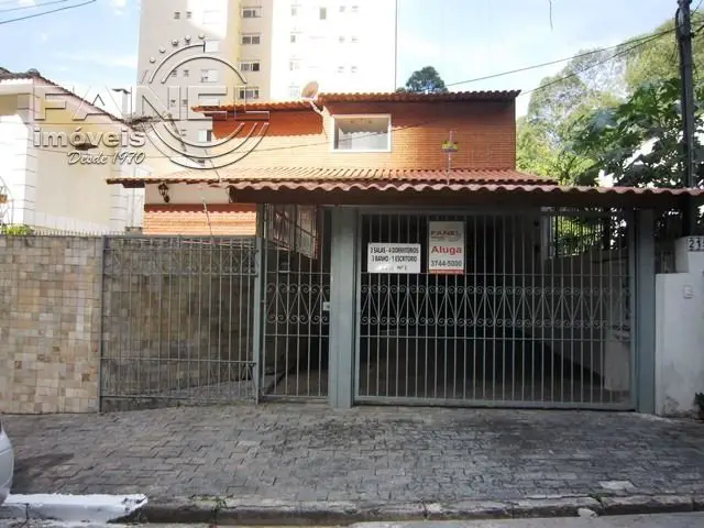Casa com 4 Quartos para Alugar, 249 m² por R$ 4.650/Mês Rua Itatupa - Vila Andrade, São Paulo - SP