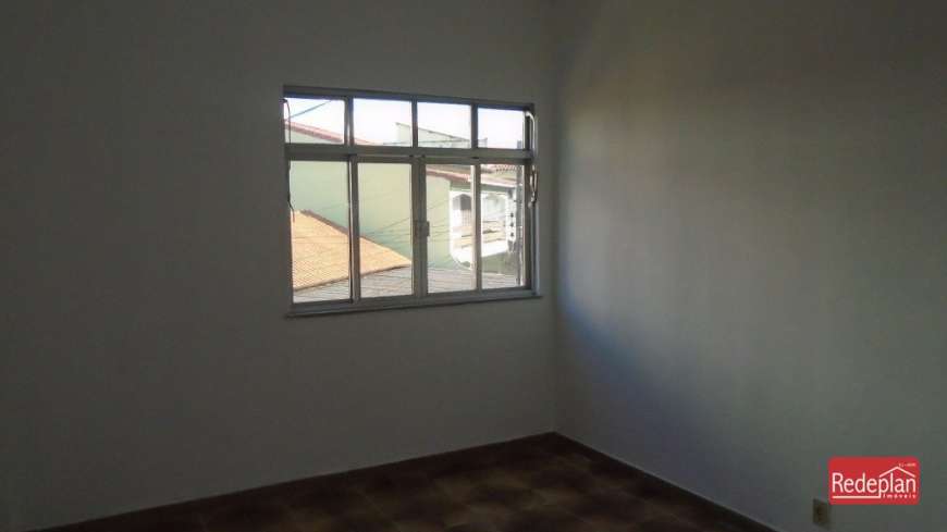 Apartamento com 2 Quartos para Alugar, 80 m² por R$ 1.200/Mês Ano Bom, Barra Mansa - RJ