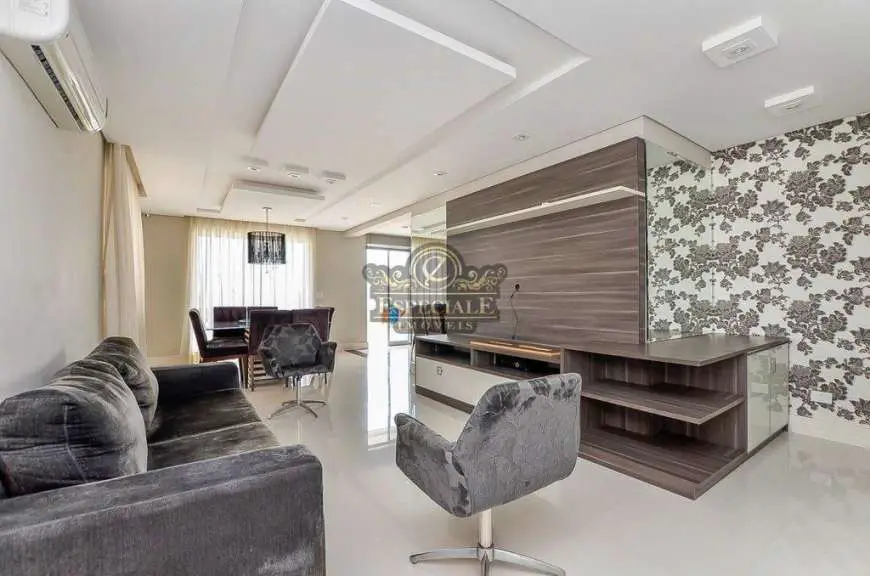 Cobertura com 3 Quartos para Alugar, 242 m² por R$ 5.000/Mês Mercês, Curitiba - PR