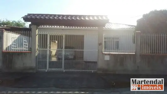 Casa com 2 Quartos à Venda, 92 m² por R$ 300.000 Rua Braulina Goulart, 80 - Rio Grande, Palhoça - SC
