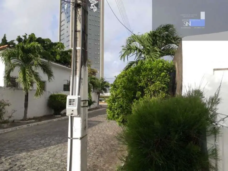 Casa com 3 Quartos à Venda, 200 m² por R$ 250.000 Rua Francisco Nogueira da Silva, 55 - João Agripino, João Pessoa - PB