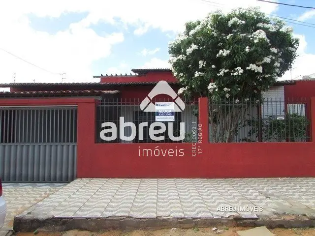Casa com 4 Quartos para Alugar por R$ 1.800/Mês Rua Escritor Nilo Pereira - Pitimbu, Natal - RN
