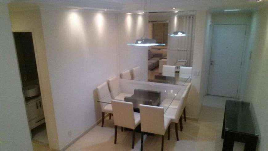 Apartamento com 3 Quartos para Alugar, 62 m² por R$ 2.500/Mês Rua Willis Roberto Banks, 401 - Parque Maria Domitila, São Paulo - SP