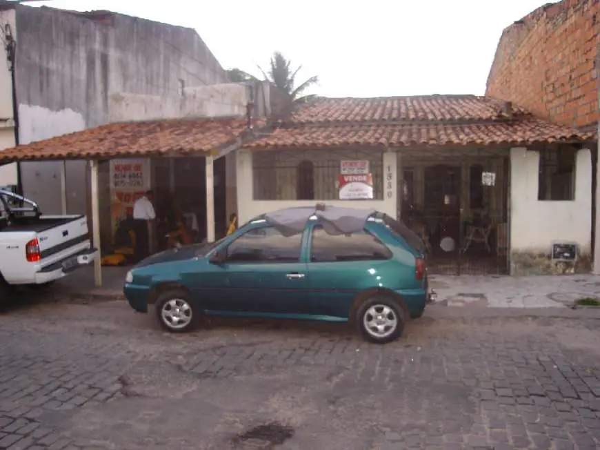 Casa com 2 Quartos à Venda por R$ 250.000 Coronel Jose Pinto, Feira de Santana - BA