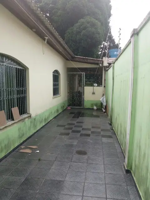 Casa com 3 Quartos à Venda, 450 m² por R$ 450.000 Planalto, Manaus - AM