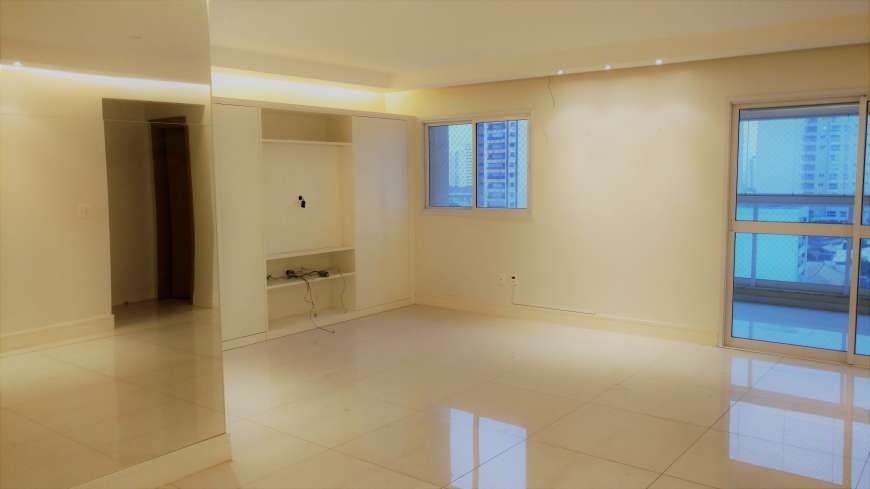 Apartamento com 3 Quartos à Venda, 145 m² por R$ 850.000 Rua Marconi, 51 - Centro, Araçatuba - SP
