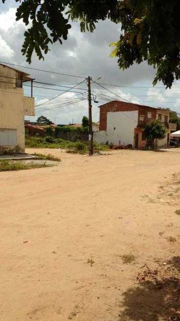 Lote/Terreno à Venda, 227 m² por R$ 35.000 Rua Santa Quitéria - Planalto, Natal - RN