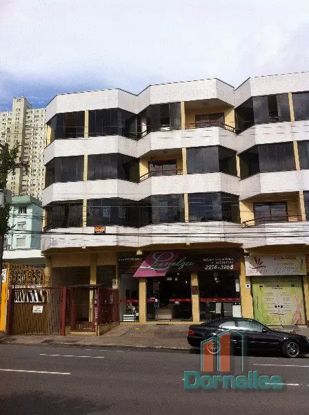 Apartamento com 1 Quarto para Alugar, 35 m² por R$ 665/Mês Rua Garibaldi - Exposição, Caxias do Sul - RS