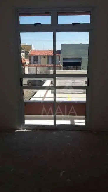 Apartamento com 3 Quartos à Venda, 61 m² por R$ 190.000 Rua Rio de Janeiro, 65 - Águas Belas, São José dos Pinhais - PR