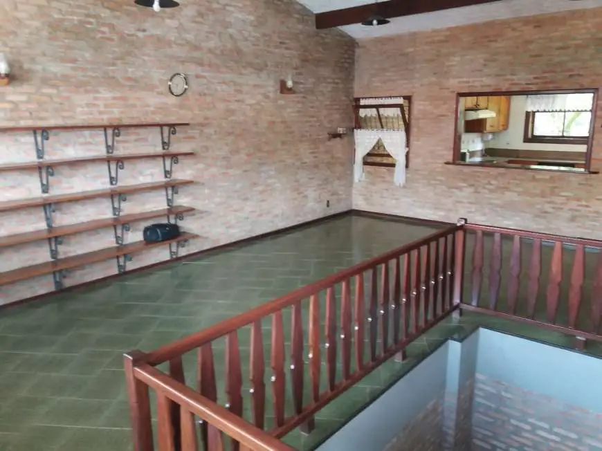 Casa com 4 Quartos à Venda, 264 m² por R$ 800.000 Álvaro Camargos, Belo Horizonte - MG