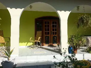 Casa com 3 Quartos à Venda, 450 m² por R$ 600.000 Aleixo, Manaus - AM