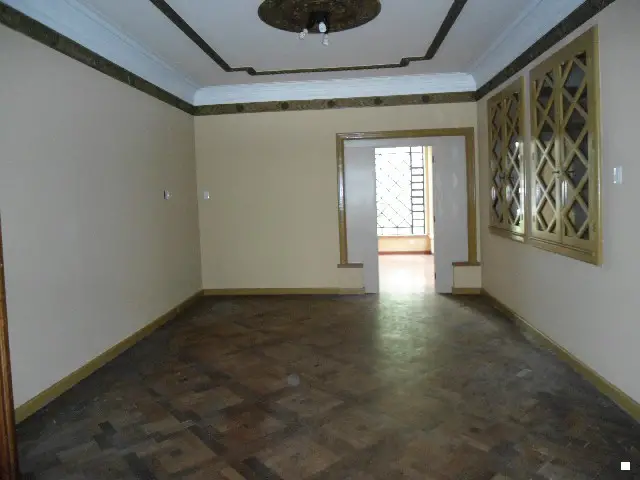 Casa para Alugar, 200 m² por R$ 6.000/Mês Avenida Júlio de Castilhos, 2430 - São Pelegrino, Caxias do Sul - RS