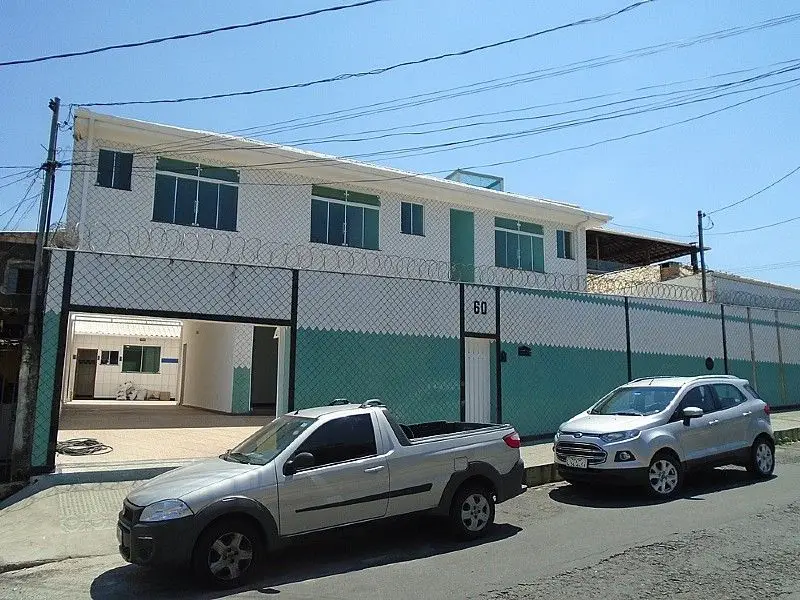 Casa com 5 Quartos para Alugar, 350 m² por R$ 3.500/Mês Rua Afonso Celso - Santa Mônica, Belo Horizonte - MG