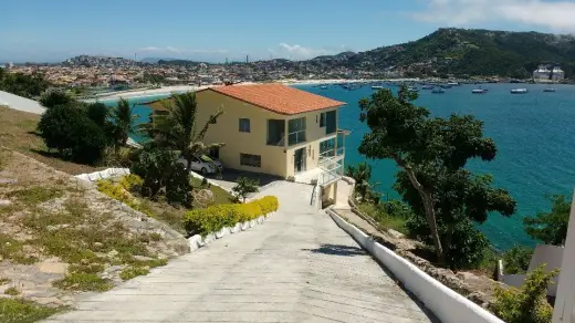 Casa de Condomínio à Venda por R$ 2.600.000 Rua Pontal do Atalaia - Pontal do Atalaia, Arraial do Cabo - RJ