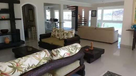 Casa de Condomínio à Venda por R$ 2.600.000 Rua Pontal do Atalaia - Pontal do Atalaia, Arraial do Cabo - RJ