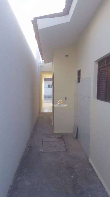 Casa com 2 Quartos à Venda, 57 m² por R$ 115.000 Centro, Santa Rita - PB