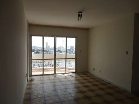 Apartamento com 2 Quartos para Alugar, 117 m² por R$ 900/Mês Avenida Barão de Maruim, 441 - São José, Aracaju - SE