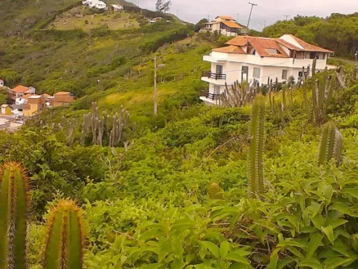 Casa com 9 Quartos à Venda por R$ 1.900.000 Pontal do Atalaia, Arraial do Cabo - RJ