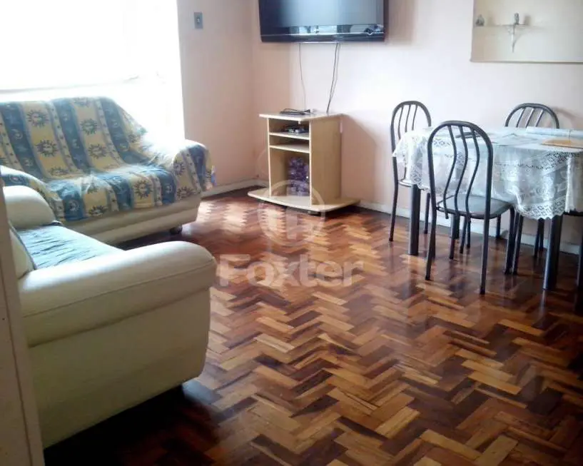 Apartamento com 2 Quartos à Venda, 92 m² por R$ 212.000 Rua Fábio Coelho de Magalhães - Floresta, Porto Alegre - RS
