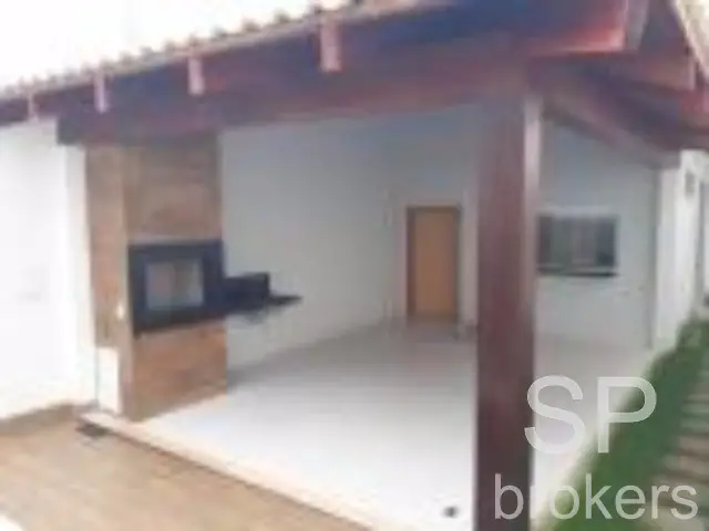 Casa com 3 Quartos à Venda, 375 m² por R$ 975.000 Condomínio Belvedere, Cuiabá - MT