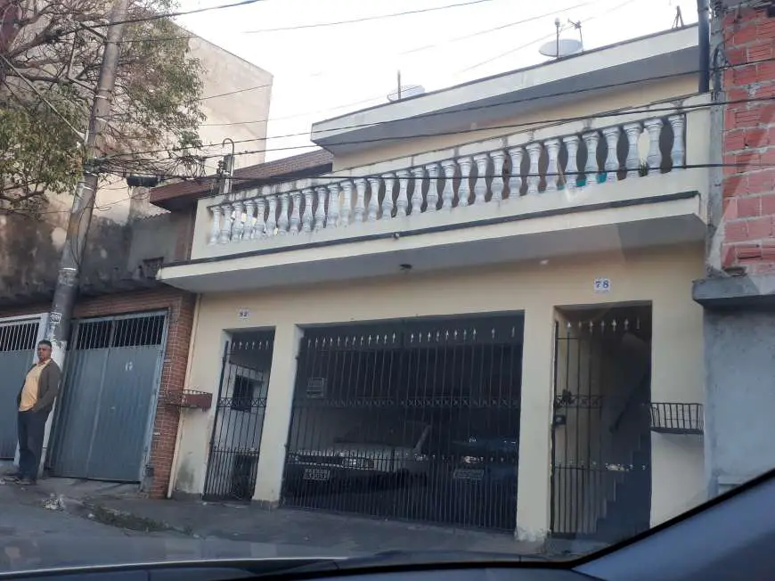 Casa com 4 Quartos à Venda, 200 m² por R$ 400.000 Rua José Bonifácio, 78 - Jardim Independência, Embu das Artes - SP