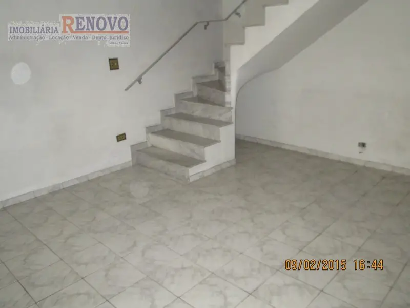 Casa com 2 Quartos para Alugar, 80 m² por R$ 2.500/Mês Rua Alves de Siqueira, 67 - Santo Amaro, São Paulo - SP