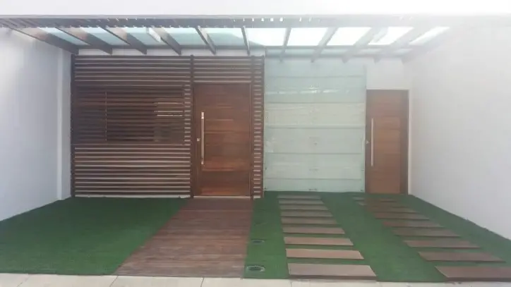 Casa com 3 Quartos para Alugar, 100 m² por R$ 2.800/Mês Parque Ipe, Feira de Santana - BA