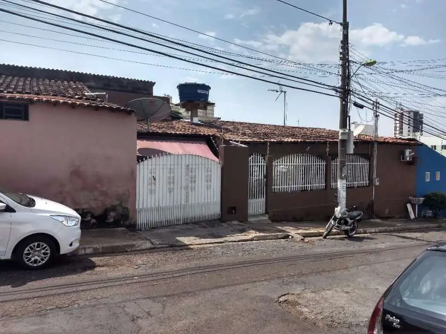 Casa com 2 Quartos à Venda, 160 m² por R$ 350.000 Poção, Cuiabá - MT