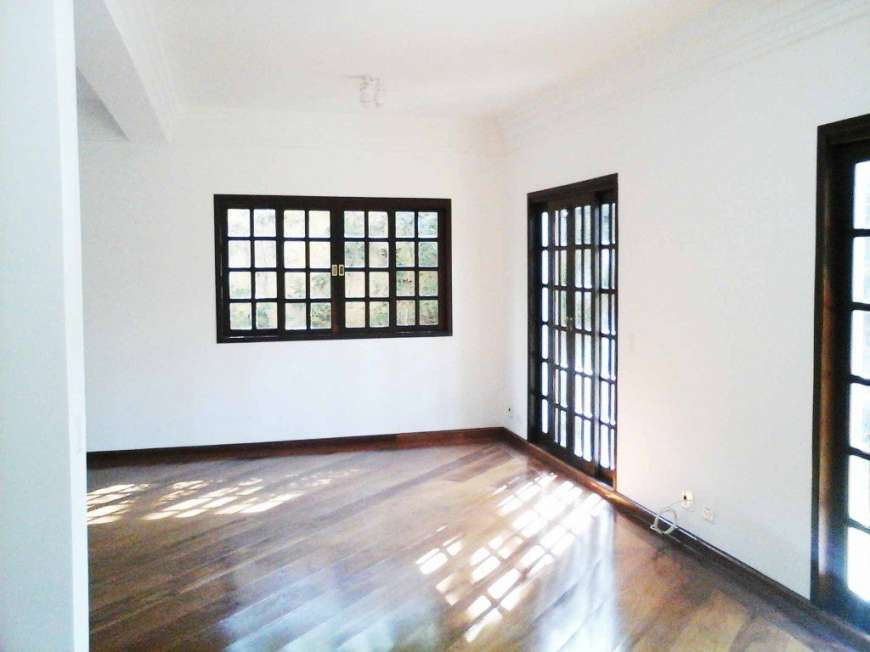 Casa de Condomínio com 4 Quartos para Alugar, 370 m² por R$ 5.000/Mês Rua Santo Aristides - Alto Da Boa Vista, São Paulo - SP